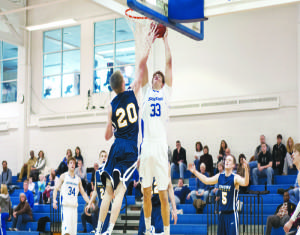Men end tough season with 72-69 loss at Tartans