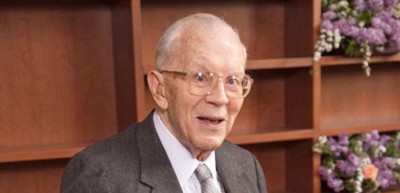 University benefactor, alumnus Tinkham Veale II passes away