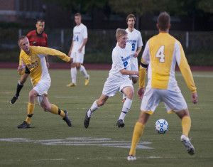 Yellow Jackets top Spartans 3-1 with second half-rally