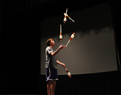 CWRU Juggling Club hosts Juggling Spectacular
