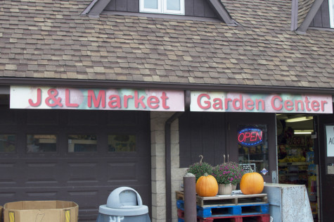 J & L Country Market Provides Seasonal Deliciousness