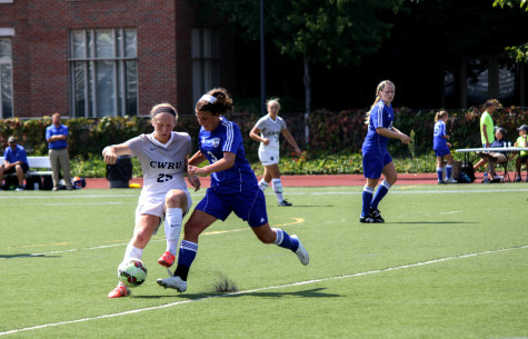 Women’s soccer ends season with a loss but several UAA honors
