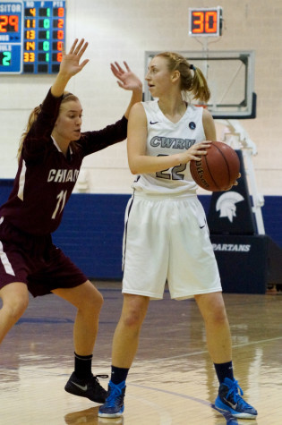 Women’s basketball heads out searching for success