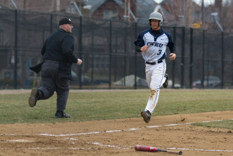 Baseball powers way to weekend wins