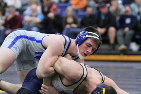 Wrestling shows promise over break