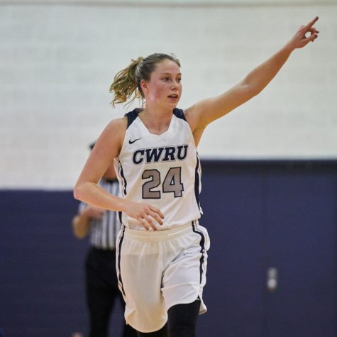 Two women’s basketball legends celebrated on Senior Day