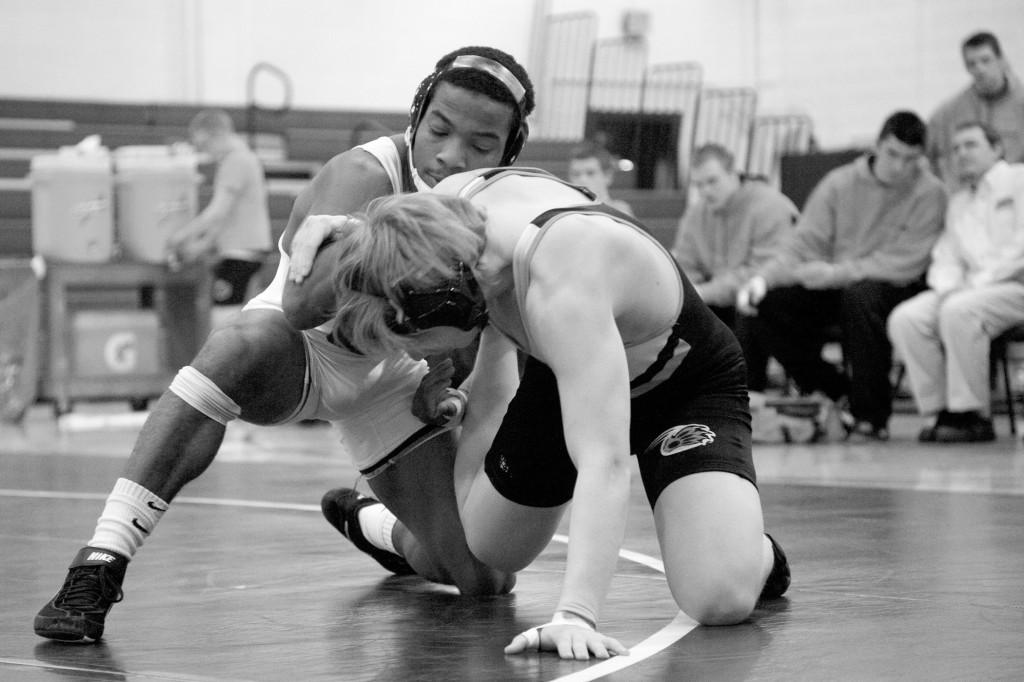 Grapplers drop match against rival John Carroll, fall to 0-2