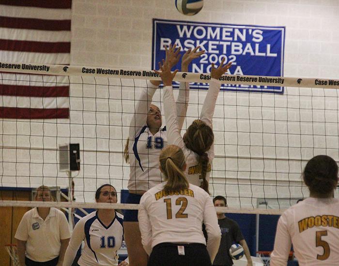 Volleyball tops Brandeis, Rochester falls to No. 1 Washington