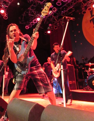 Less than Jake, a ska band which has maintained its energy for over 20 years, ended the ecstatic night at Clevelands House of Blues.