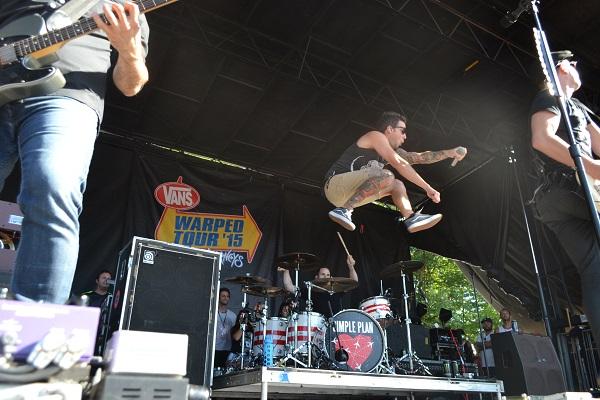 Simple Plan put on an energetic show that defined a highlight of Warped Tour 2015.