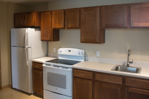 Students have various complaints about the new residence hall, including lack of vents over the stoves, poorly sound-proofed rooms and absense of trash cans.