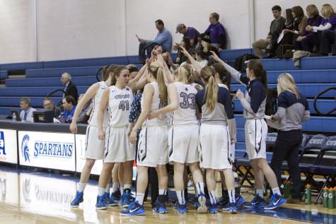 Women’s basketball looks to rebound from last season