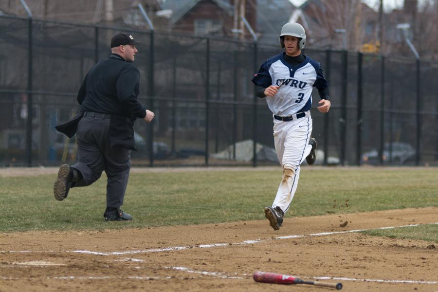 Baseball powers way to weekend wins – The Observer