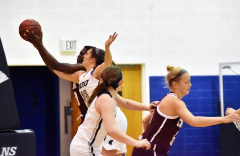 Women’s basketball drops two on Senior Night