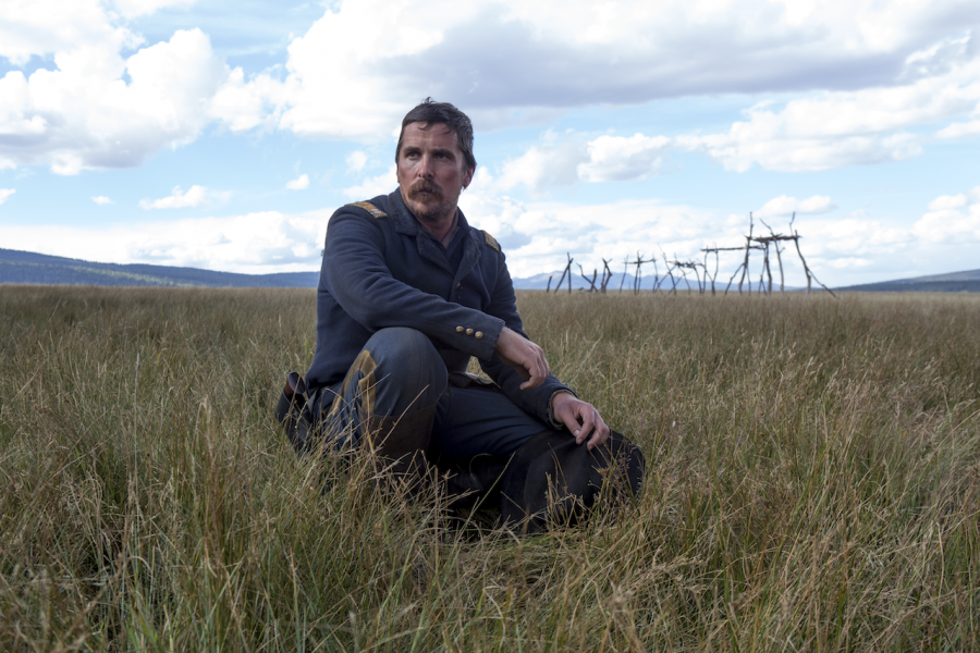 Hostiles, with its star-studded cast, breathes new life into the Western genre. 