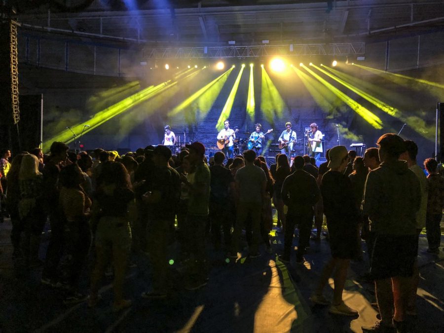 CWRU students enjoyed the Fall Concert on Saturday, Sept. 29, featuring Smallpools and Misterwives.