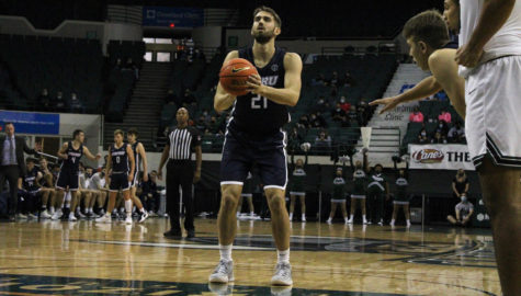 Fourth-year forward Ryan Newton (above) secured a CWRU victory in the final seconds of their conference opener ending with a score of 89-88.