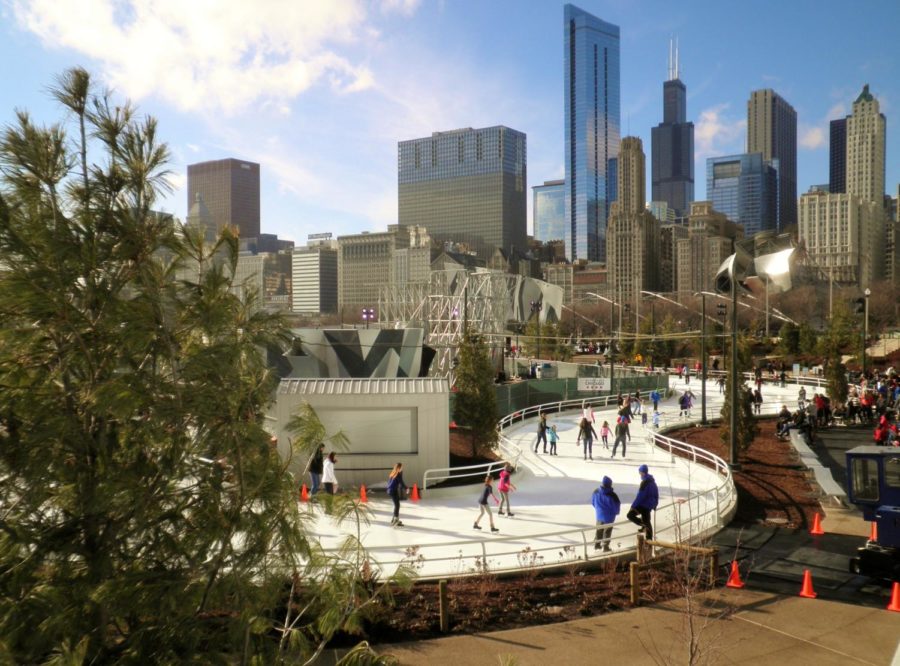Cuffing season has come to an end, but that doesn't mean you can't still go on dates like the ones Miss Bea Haven witnessed at Maggie Daley Park during her visit to Chicago.