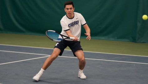 Graduate student Jonathan Powell won all but one of his matches in the last three regular season competitions.