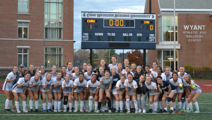 The CWRU womens soccer team poses after their 1-0 win against CMU on Saturday Nov. 5.
