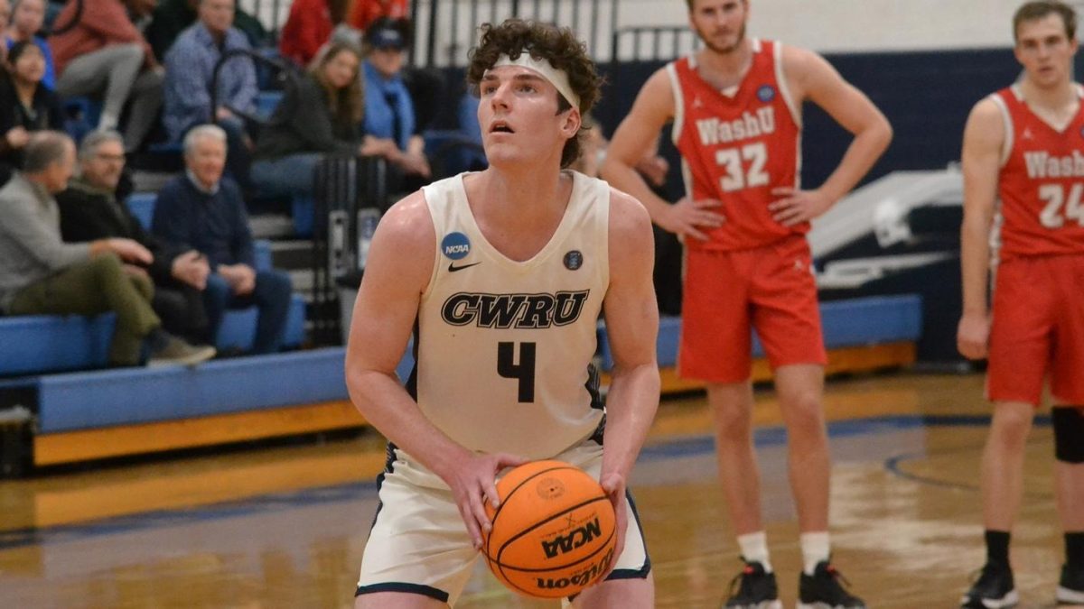 Determined to remedy their previous losses against WashU and UChicago, the CWRU mens basketball team went all out and defeated both universities in a gratifying weekend. 