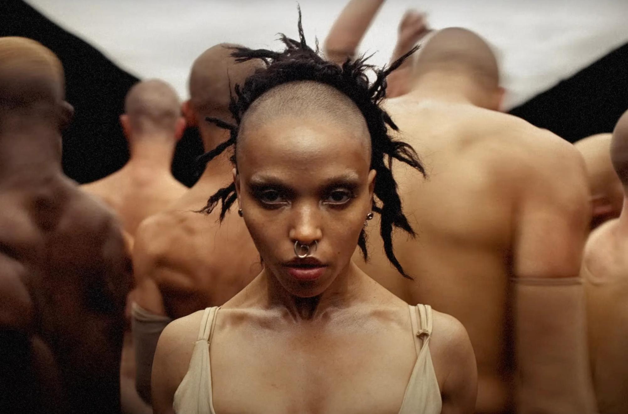 FKA twigs' new music video for her song "Eusexua" is filled with her signature unconventional dancing and special effects. 